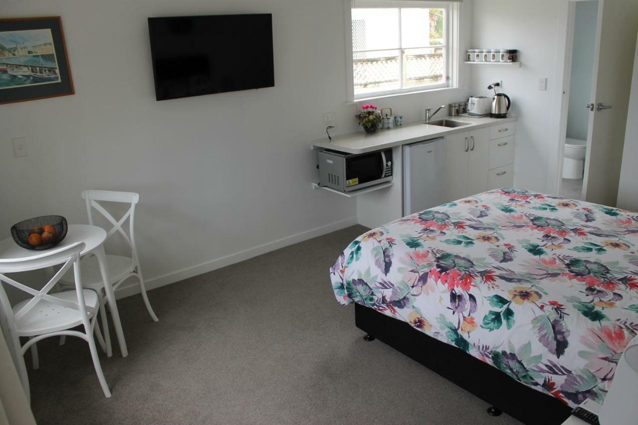 Savuka B&B Gisborne Exterior photo
